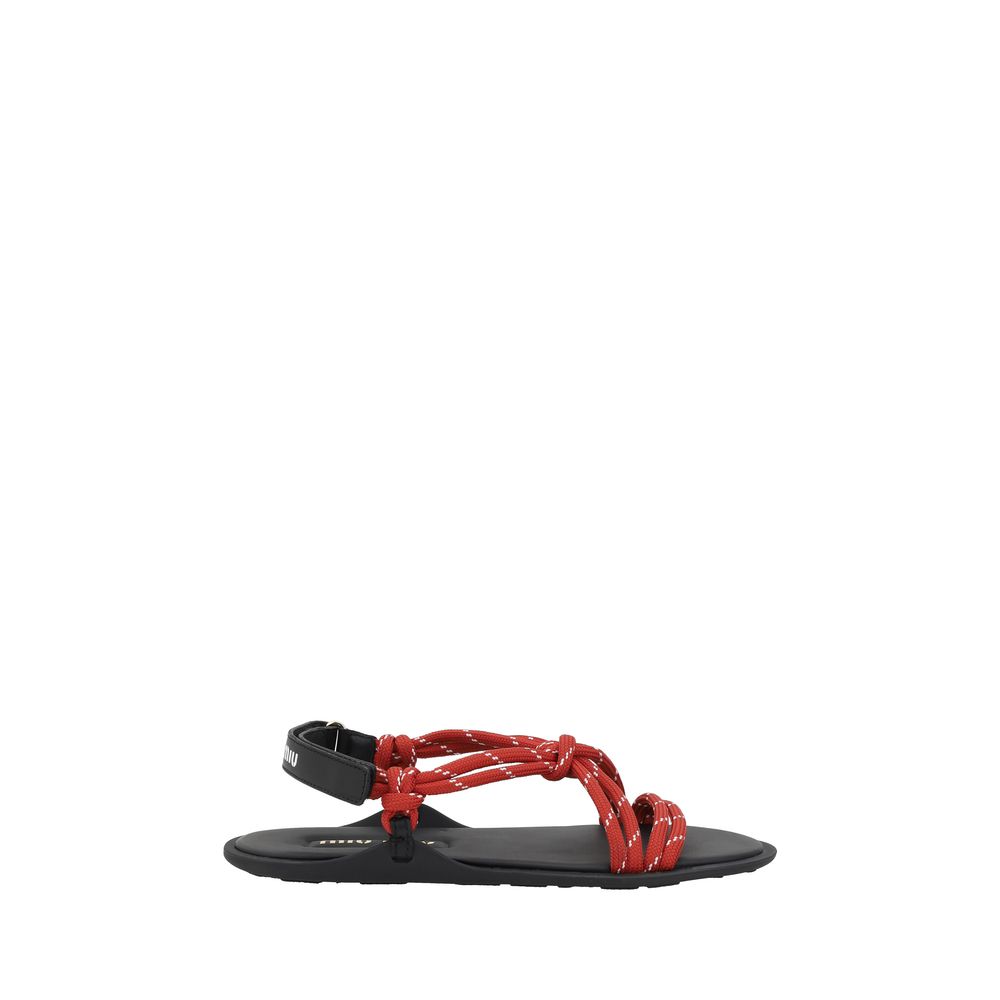 Sandals in rope